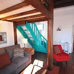 Comfort On Closson - Near Plaza - Fire Pit - Patio