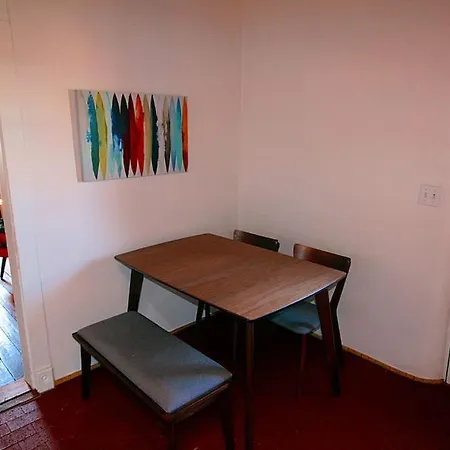 Holiday home Comfort On Closson - Near Plaza - Fire Pit - Patio *