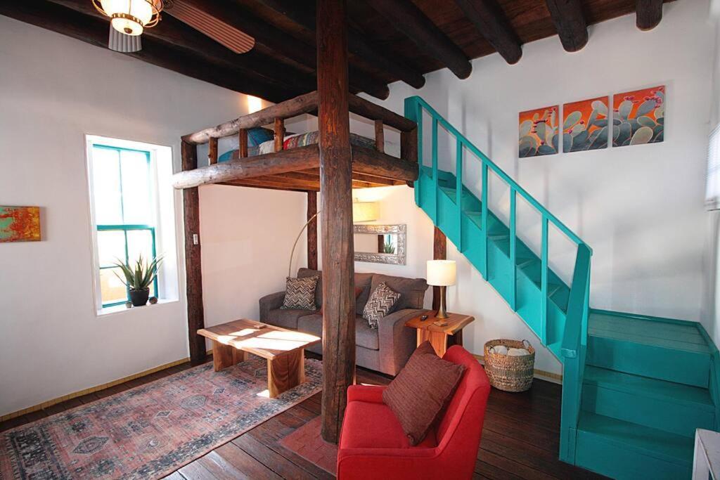 Comfort On Closson - Near Plaza - Fire Pit - Patio Holiday home Santa Fe